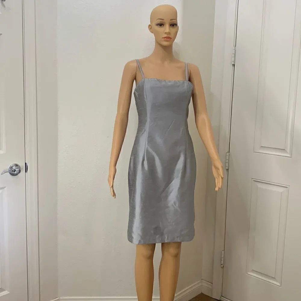 Scott McClintock  Silver Gray Lavender Lined spaghetti Strap Faux Diamond Dress